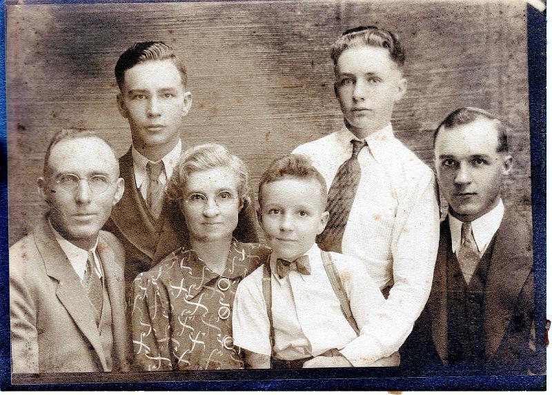 Turner family mid-30's